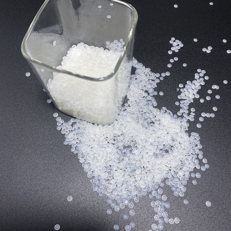 Pelotas PFA granulares brancas Matéria-prima com condutividade térmica 0,24 W/m·K